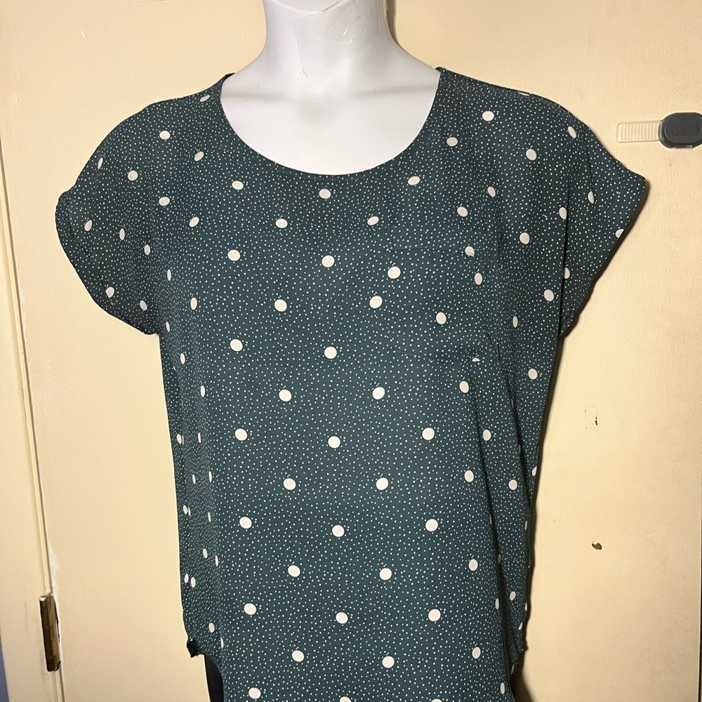 Maurices Green Blouse with Crew Neck and Cap Sleeves